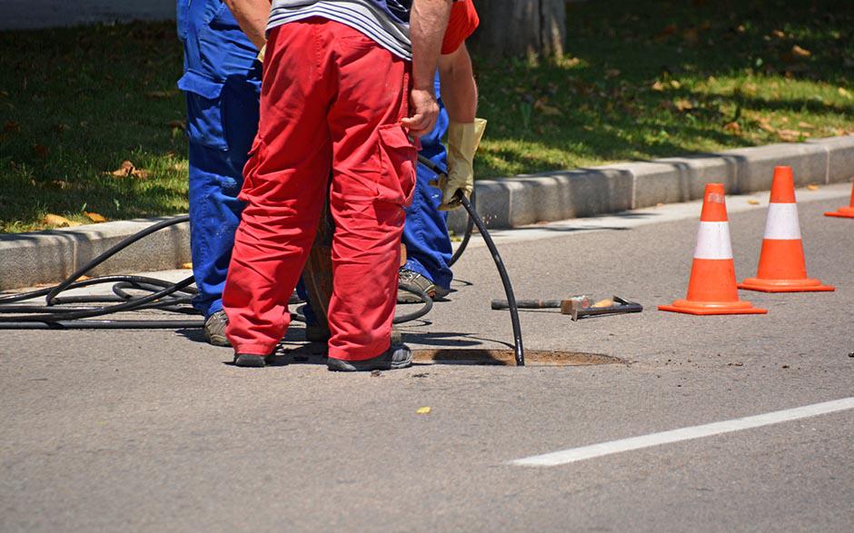 entreprise pour déboucher canalisation Cesson